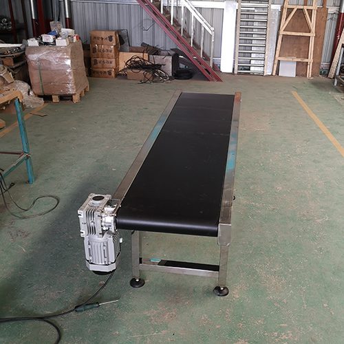 皮帶(dai)輸送機