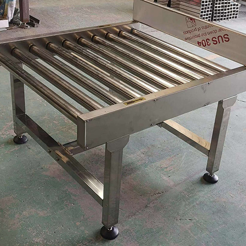 無動力式(shì)滾筒線